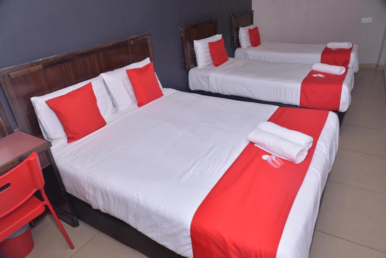 Nice Stay Hotel Raub Exterior foto