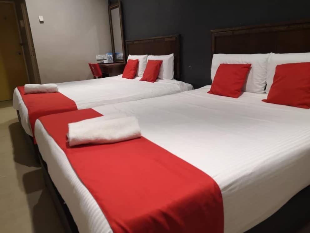 Nice Stay Hotel Raub Exterior foto